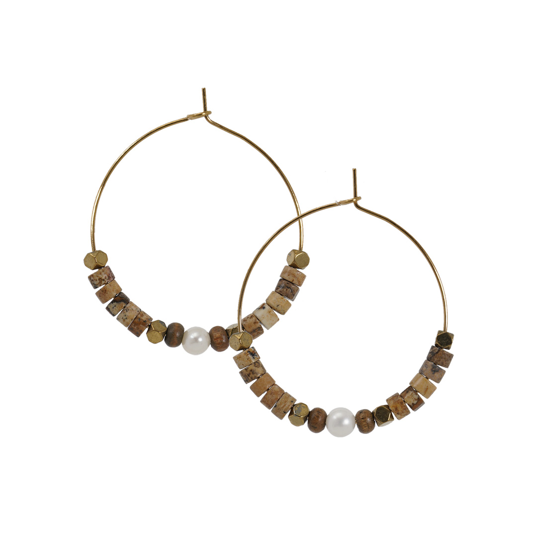 Oorbel creolen beige Jaspis goud XL Tropical Pim and Pearls