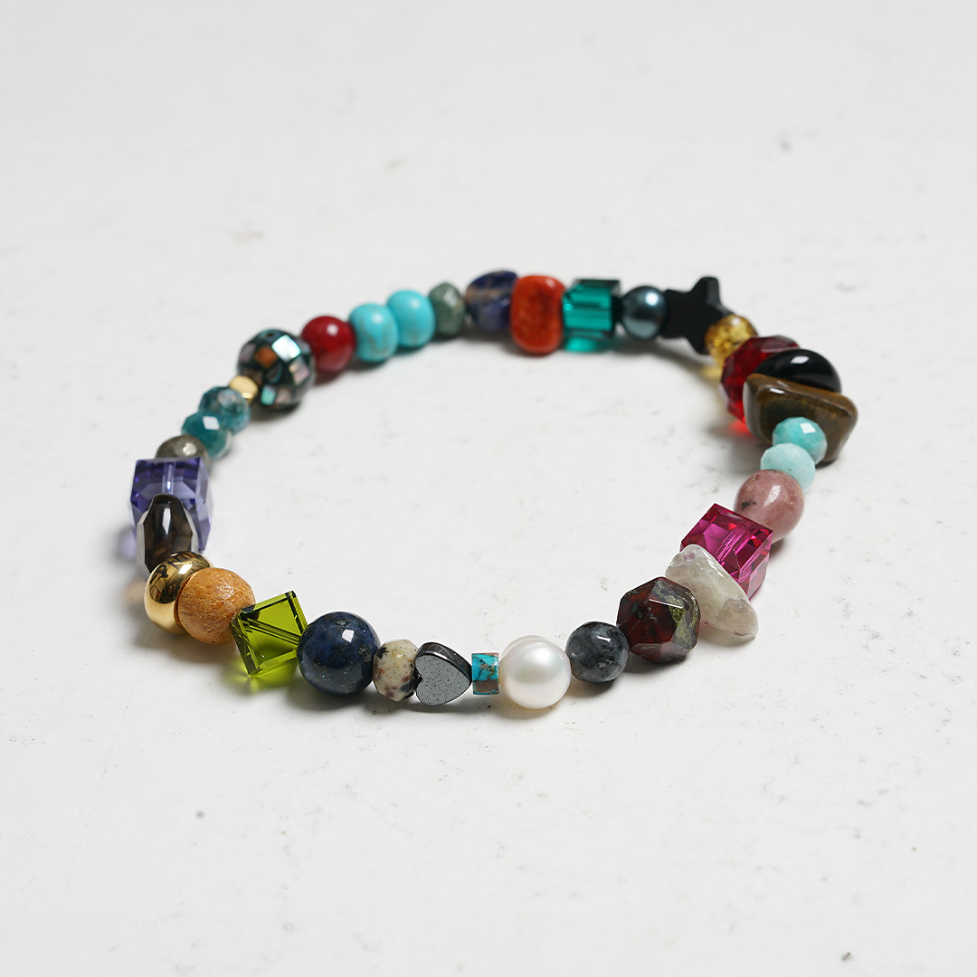 armband kleurrijk goud Enjoy Life nieuwe collectie PimpsandPearls Pim