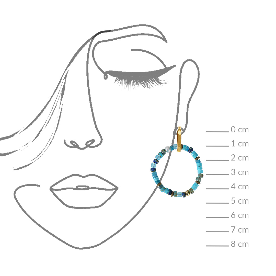 Oorring-gezicht-966-PimpsandPearls-Pim-blauw
