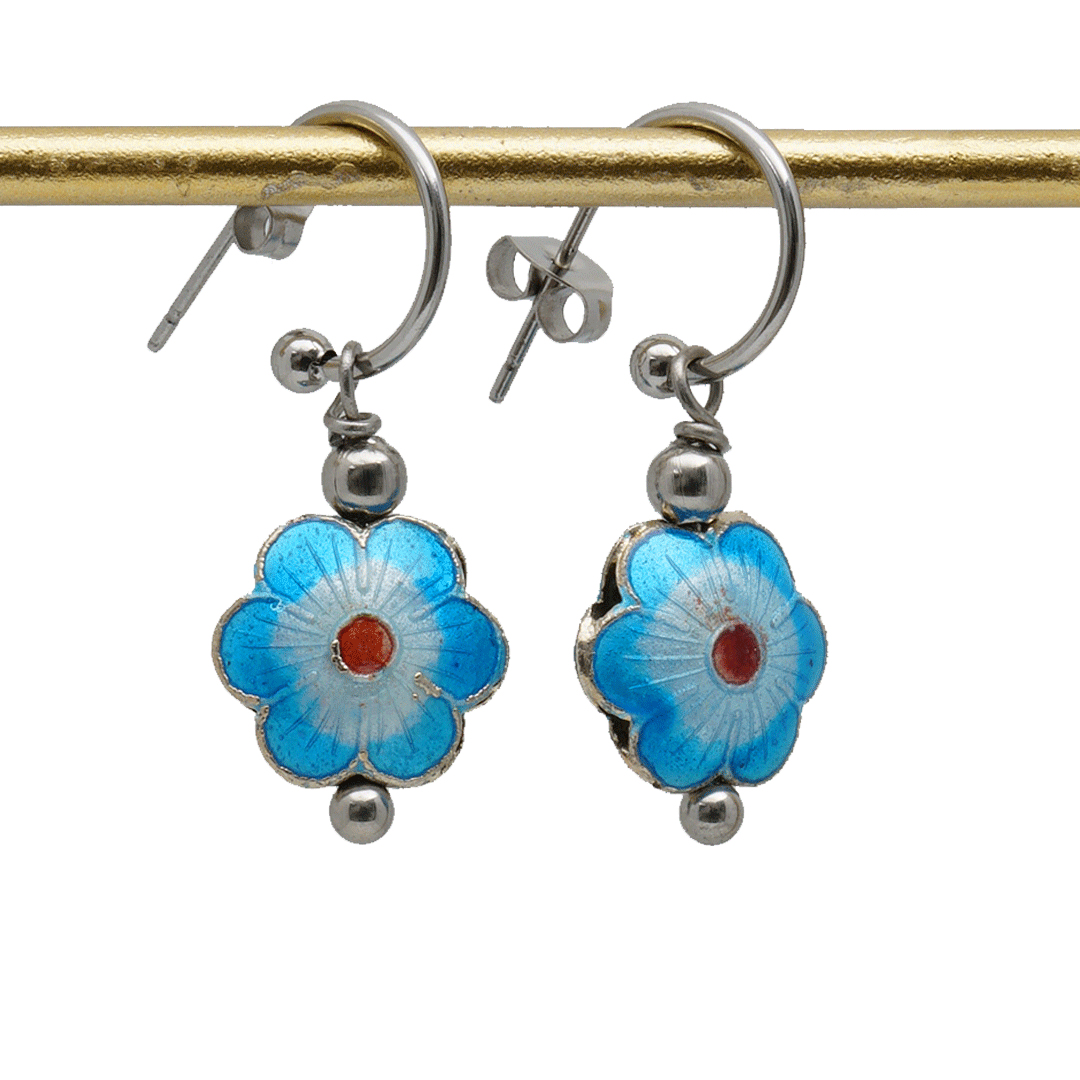 bloem oorbellen blauw cloisonné zilver creool van pimpsandpearls set