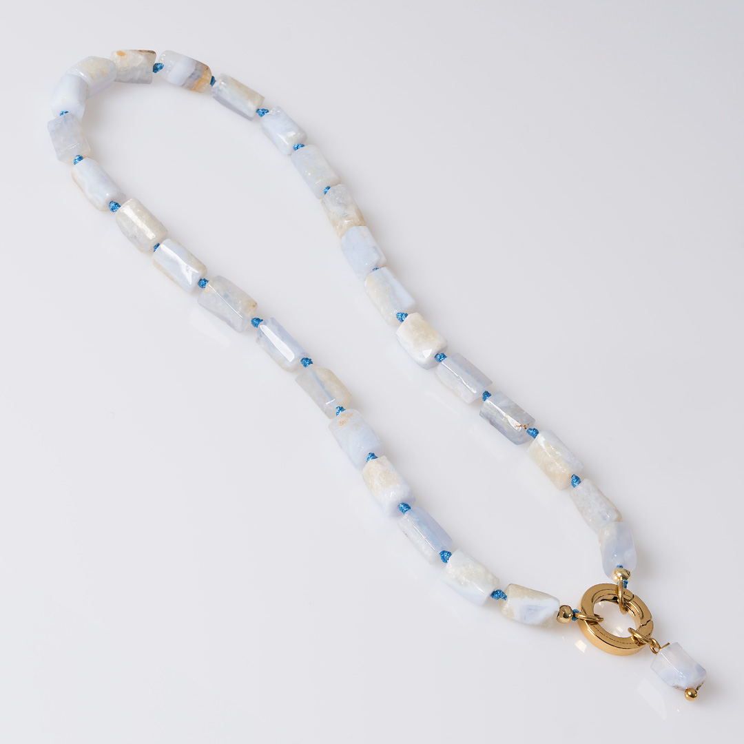 blauwe chalcedoon edelsteen ketting goud rough tropical van pimpsandpearls pim