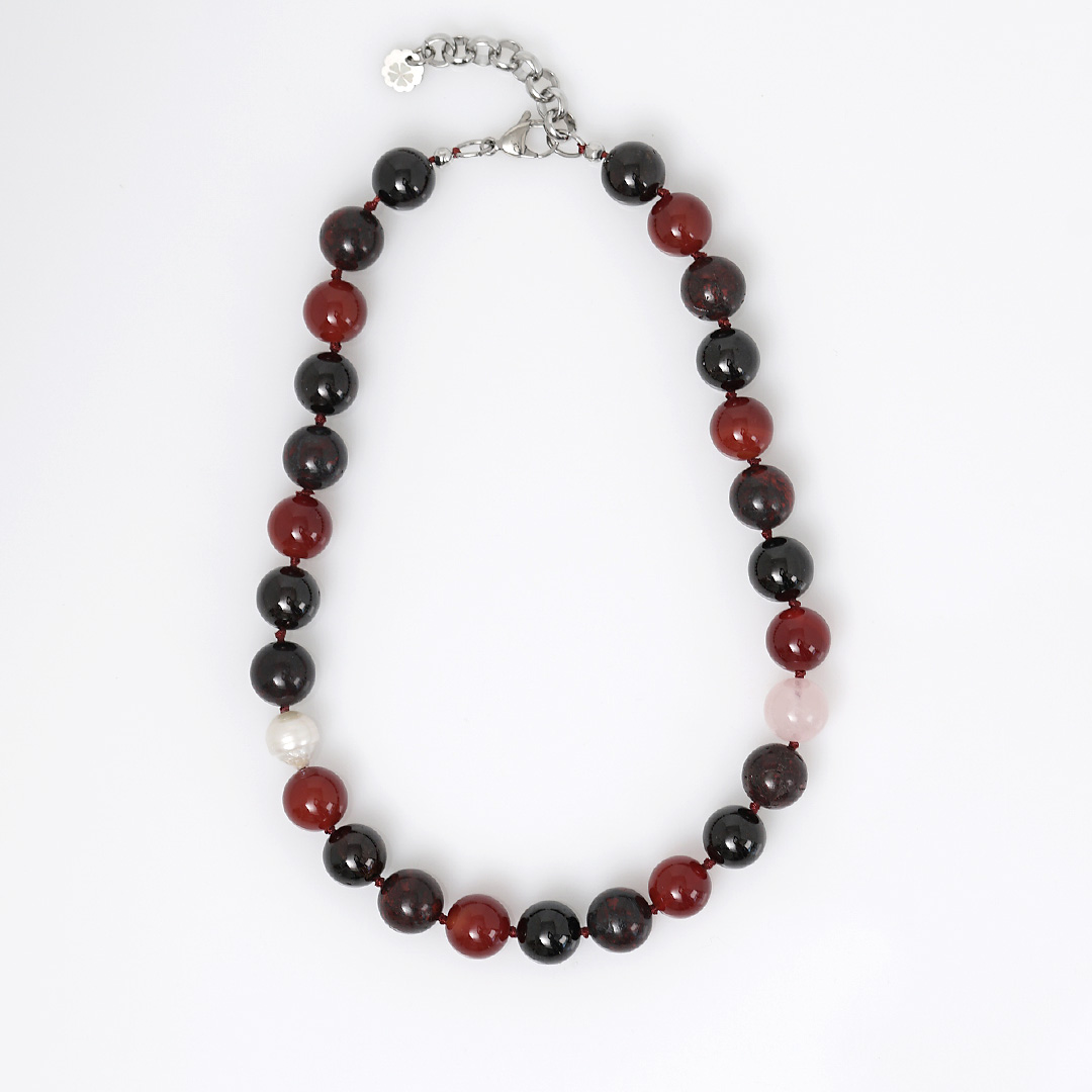 edelsteen ketting burgundy mix bold mala 12 mm van pimpsandpearls pim