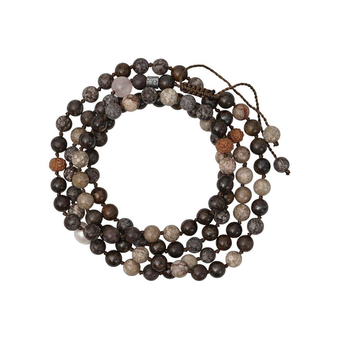 ketting edelsteen bruin beige mix mala xl 108 cm van pimpsandpearls pim