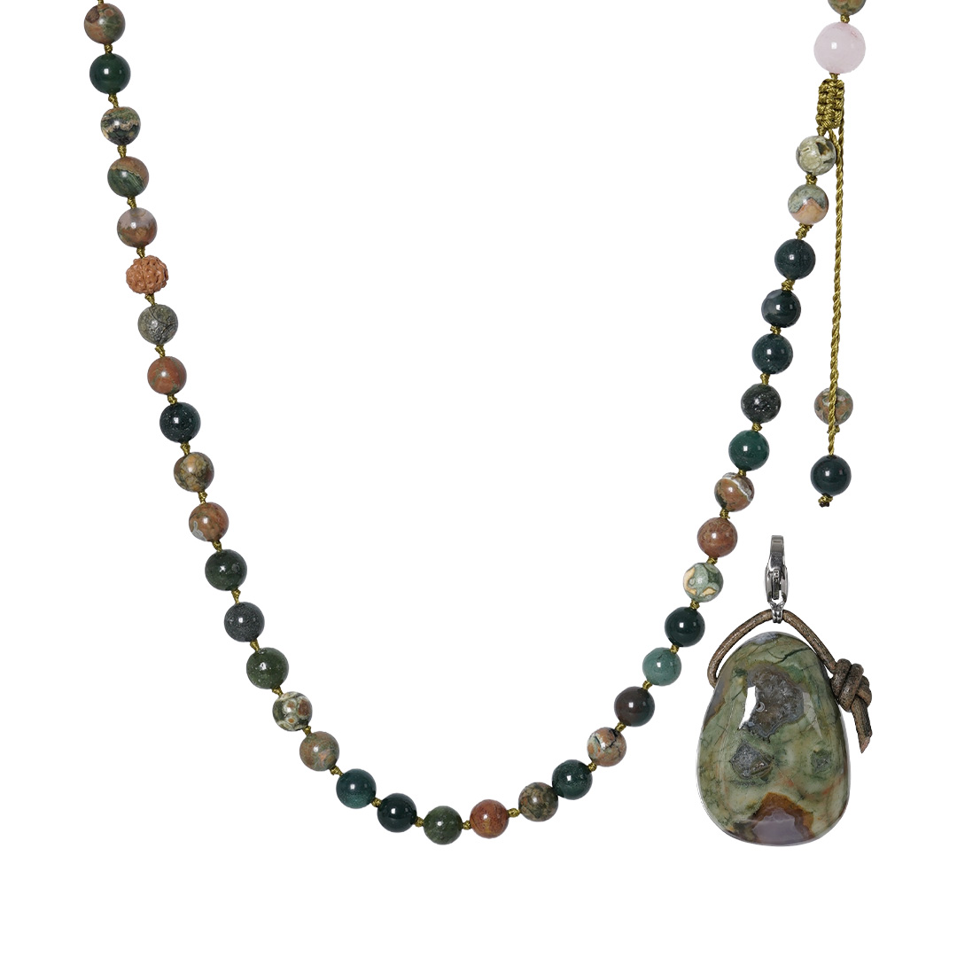 ketting edelsteen groen mix mala xl rhyoliet hanger van pimpsandpearls pim